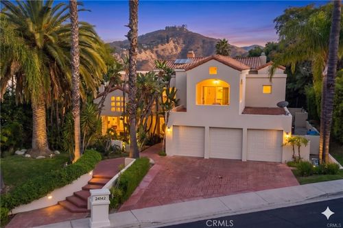 24142 Park Riviera, Calabasas, CA, 91302-2533 | Card Image