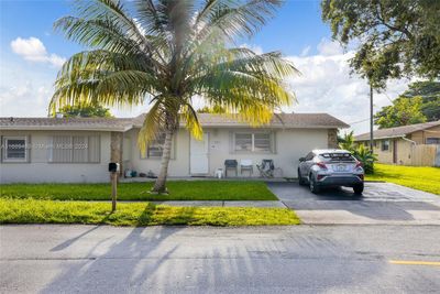 5746 Polk St, Home with 0 bedrooms, 0 bathrooms and 4 parking in Hollywood FL | Image 2