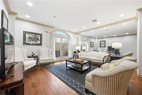 apt-108-2499 Peachtree Rd Ne, Atlanta, GA, 30305-4165 | Card Image