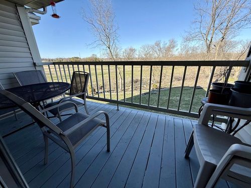 apt-201-883 Park St, Oregon, WI, 53575-3296 | Card Image