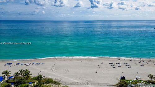 805-17550 Collins Ave, Sunny Isles Beach, FL, 33160-2867 | Card Image