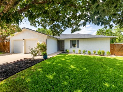 2800 Cornish Cir, Austin, TX, 78745-4706 | Card Image