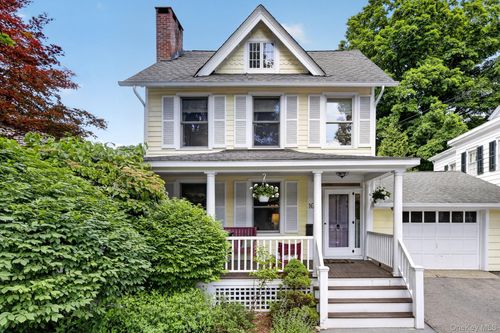 16 Chestnut St, Cold Spring, NY, 10516-2506 | Card Image
