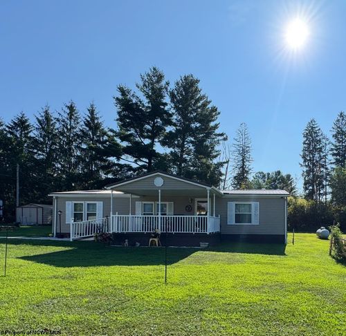 118 Tudor Ln, Beverly, WV, 26253-4716 | Card Image