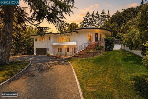5828 Moraga Ave, Piedmont, CA, 94611-3152 | Card Image