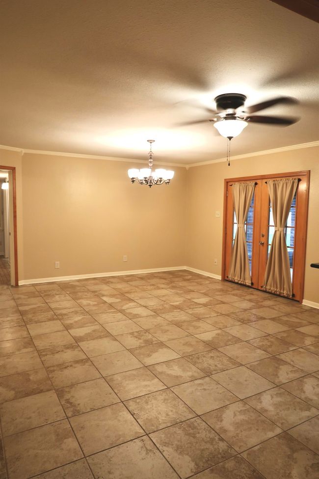 5263 Old Highway 87, House other with 3 bedrooms, 2 bathrooms and null parking in Orange TX | Image 17