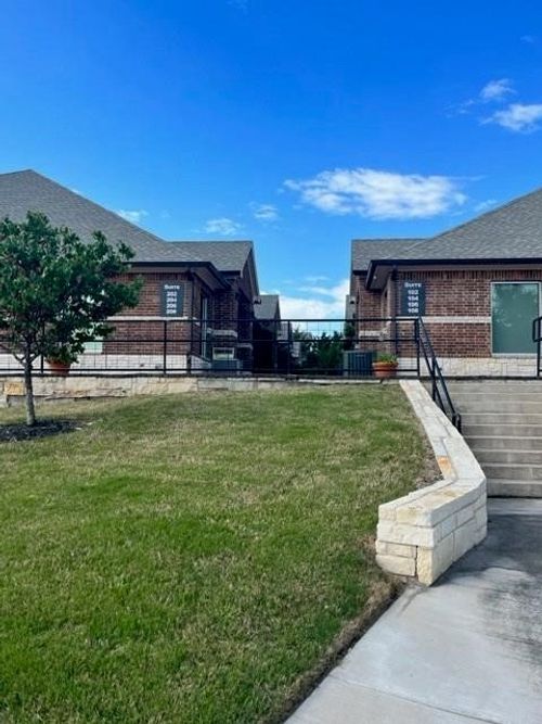 202-5454 Surrey Path, Frisco, TX, 75034-9582 | Card Image