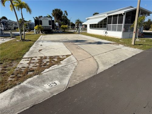 19681 Summerlin #39 Road, Fort Myers, FL, 33908 | Card Image