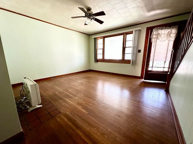 228 Main St, Home with 3 bedrooms, 2 bathrooms and null parking in Hinton WV | Image 19