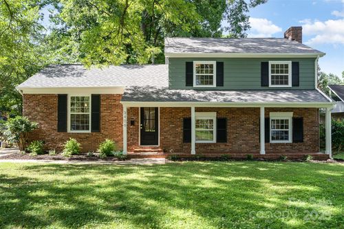 3406 Erinbrook Ln, Charlotte, NC, 28215-3127 | Card Image