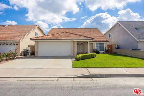 7562 Los Trancos Cir, La Palma, CA, 90623-1428 | Card Image
