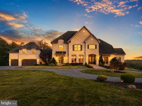 18014 Tranquility Rd, PURCELLVILLE, VA, 20132-9031 | Card Image