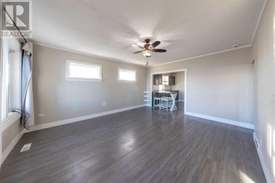 4723 50 St, House other with 2 bedrooms, 1 bathrooms and 4 parking in Lloydminster SK | Image 3