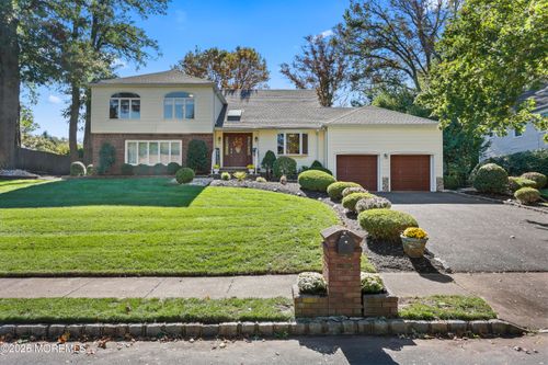 62 Steeplechase Dr, Marlboro, NJ, 07746-1914 | Card Image