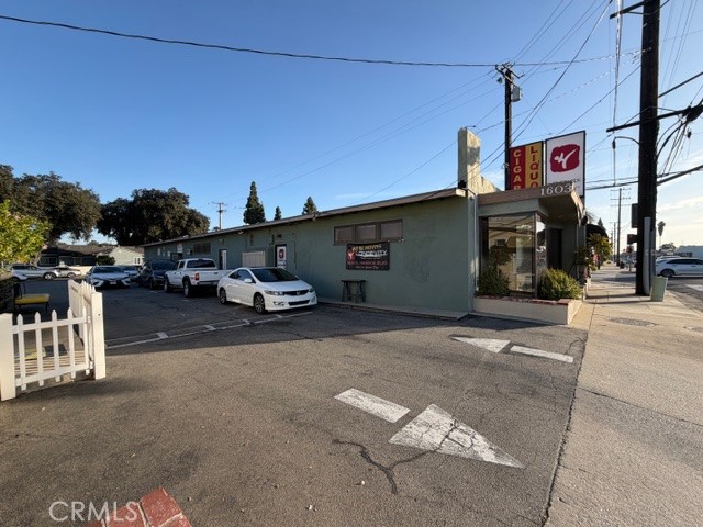 1601 W Commonwealth Ave, Fullerton, CA 92831