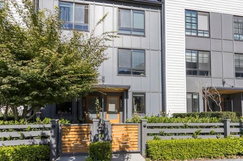 1342 Halyard Place, Squamish, BC, V8B2A1 | Card Image