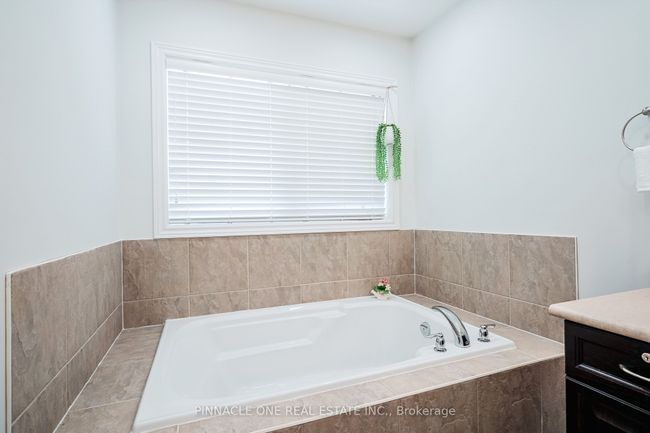 2 Marriner Cres, House other with 3 bedrooms, 3 bathrooms and 2 parking in Ajax ON | Image 31