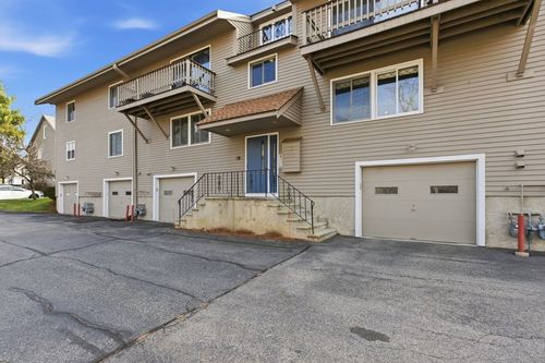 apt-2e-125 Chapin Rd, Hudson, MA, 01749-2764 | Card Image