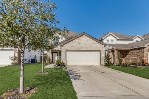 3633 Cub Dr, Conroe, TX, 77301-2681 | Card Image