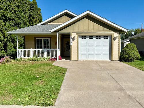 612 N Prairie St, Lake City, MN, 55041-1356 | Card Image