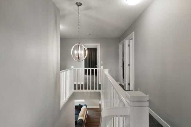 12134 Valley Ridge Dr Nw, House other with 4 bedrooms, 4 bathrooms and 6 parking in Calgary AB | Image 31