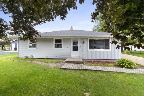 1711 Oriole Street, NEW LONDON, WI, 54961 | Card Image