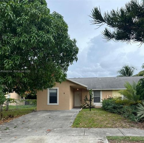 9 Ne 44th St, Deerfield Beach, FL, 33064-3454 | Card Image