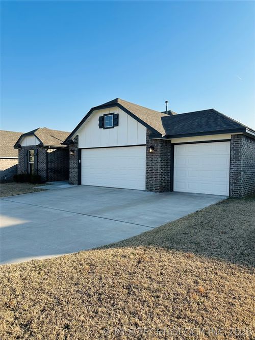 3634 143rd Pl, Bixby, OK, 74008-1158 | Card Image