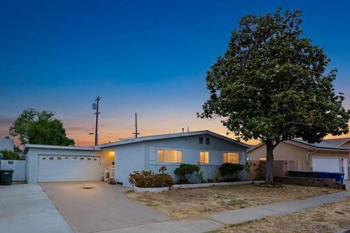 700 Brockwood Dr, El Cajon, CA, 92021-5553 | Card Image