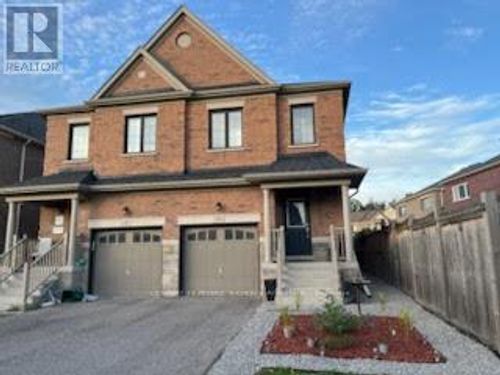 15 Silver Charm Dr, East Gwillimbury, ON, L9N0S5 | Card Image