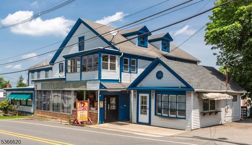 371 Pittstown Rd, Pittstown, NJ, 08867-4166 | Card Image