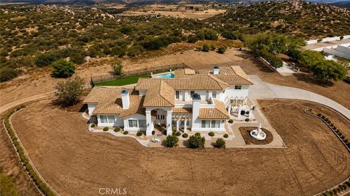 31900 Via Del Senor, Homeland, CA, 92548 | Card Image