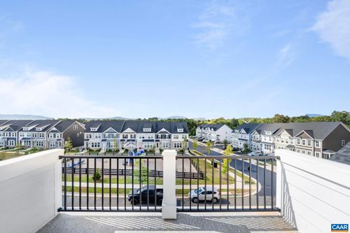 133 Park Ridge Dr, CROZET, VA, 22932 | Card Image