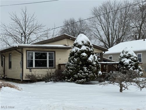 921 17th St, Vienna, WV, 26105-1109 | Card Image