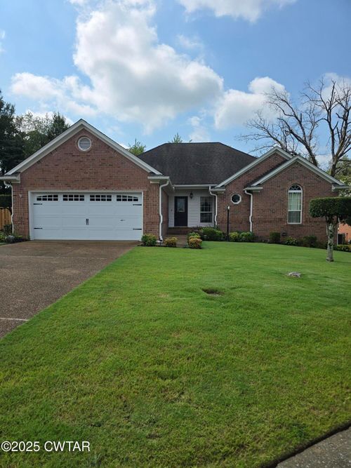 63 Highland Ridge Cv, Jackson, TN, 38305-1802 | Card Image