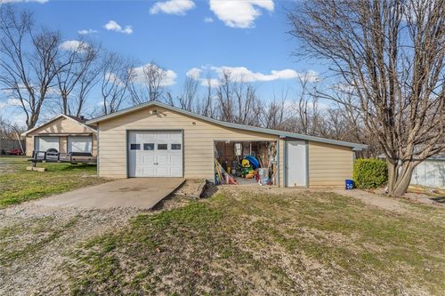 1546 Liberty Ave, Springdale, AR, 72762 | Card Image