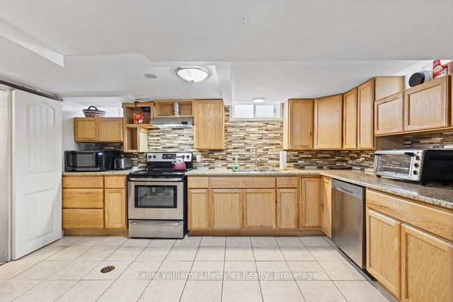 974 Buckingham Dr, House other with 4 bedrooms, 2 bathrooms and 3 parking in Windsor ON | Image 11