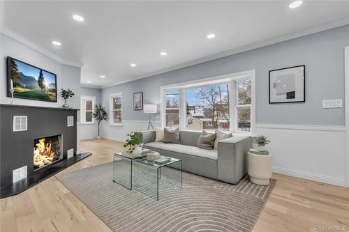 58 Lakelands Ave, Greenwood Lake, NY, 10925-2814 | Card Image