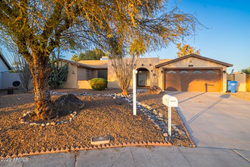 3744 E Evans Drive, Phoenix, AZ, 85032 | Card Image