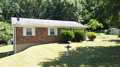 1000 Delta Dr, Hurt, VA, 24563-3407 | Card Image