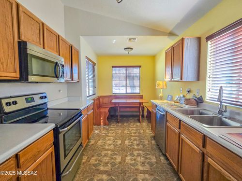 3710 W Sunbright Dr, Tucson, AZ, 85742-1141 | Card Image
