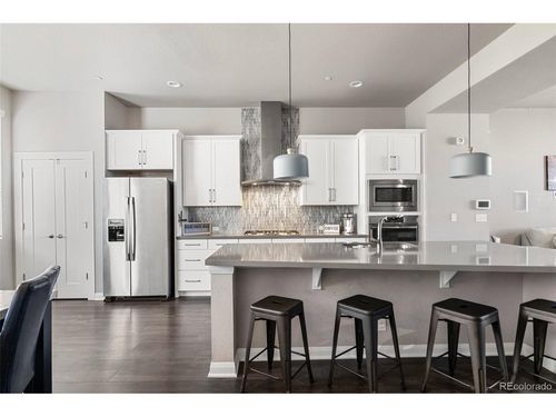 6972 W Alaska Dr, Lakewood, CO, 80226-3227 | Card Image