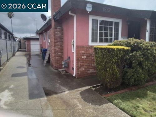 1872 16th St, San Pablo, CA, 94806-3570 | Card Image