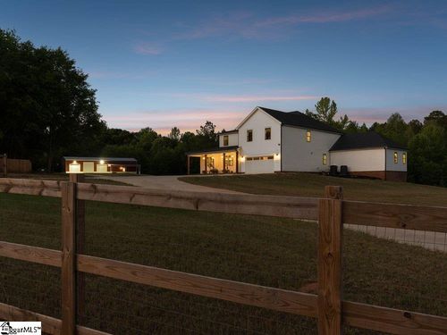 2196 Stewart Dairy Rd, Fountain Inn, SC, 29644-6727 | Card Image
