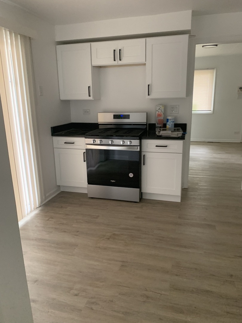 Residential in Dolton 5