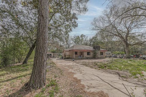 24786 Pecan Dr, New Caney, TX, 77357-8124 | Card Image