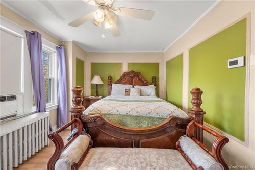 10480 113th St, South Richmond Hill, NY, 11419-2506 | Card Image