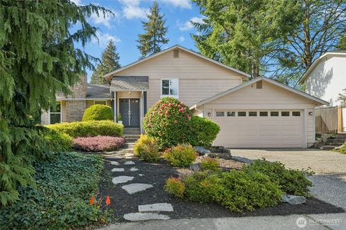 8310 Ne 122nd Pl, Kirkland, WA, 98034-5838 | Card Image