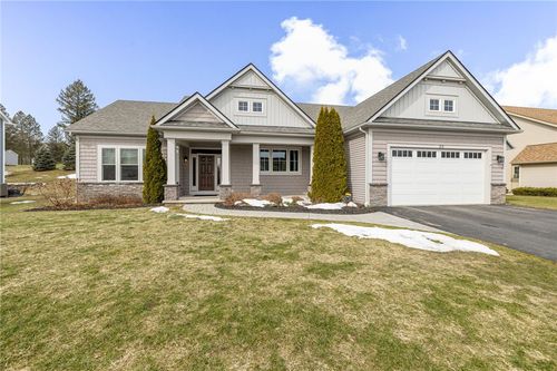 20 Aldrich Gln, Fairport, NY, 14450-8454 | Card Image