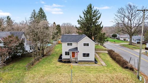 348 W State Rd, Hastings, MI, 49058-1129 | Card Image